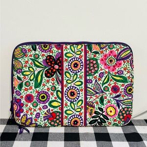 Vera Bradley Retired 2011 Viva La Vera Computer Sleeve Case Bag Floral Colorful